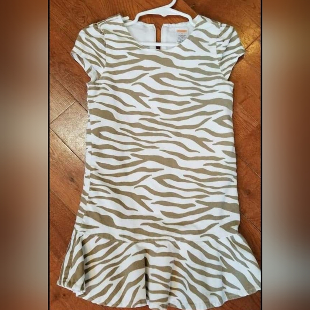 Girls size 5, Gymboree, New without tags, Right Meow line